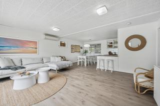 Percys Place- Waterfront pet and family friendly - 7