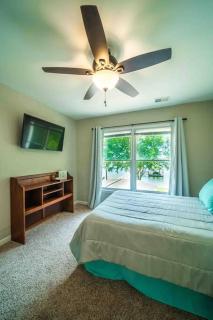 Cozy lake front home with beach - Mayhew - 3