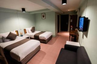 A Hotel Budget - 1