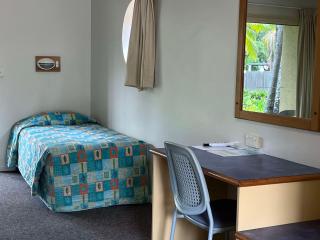 Bushland Beach Tavern - Townsville - 4