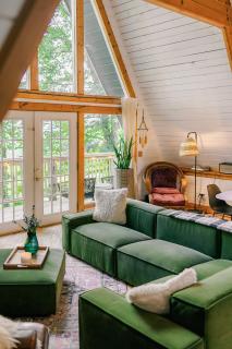 AFrame Dreams! Magazine-Featured Cozy Cabin, Stunning Interiors - Gatlinburg - 8