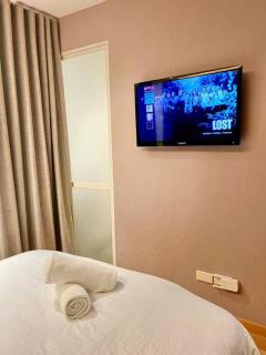 Avant at the Fort BGC 1BR Loft with Golf Course View - Manila - 3