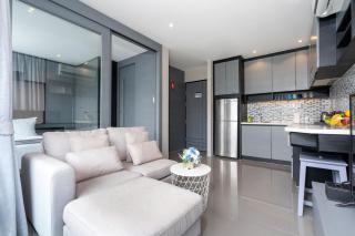 Relax & Recharge in Modern Comfort at the Hill View Tropics Kamala Suite CTG L607 - 6