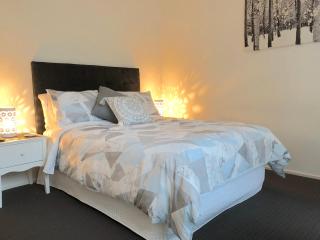 Elk Estate Luxury Holiday Home - Inverloch - 3