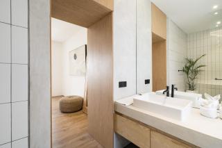 Casa Canggu by Yolla Hospitality - Canggu - 3