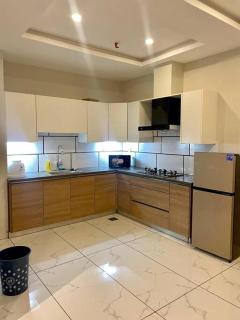 The Executive 1BHK Luxury Apt Self Check-in - 6