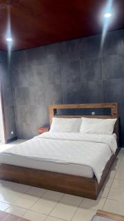 Eimas Hive - Kerobokan - 1