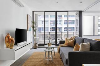 A Chic 2BR Apt Near Southern Cross, with Secure Parking - Melbourne - 9