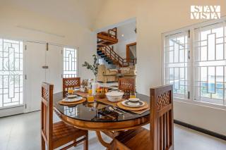 StayVista at Mathikettan Homestay - Pet Friendly & Heater - Munnar - 6