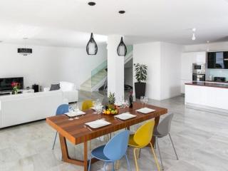 Villa Dupcic - Five-Bedroom Villa with Private Pool and Sea View - Zaton - 2