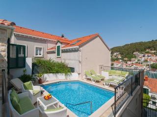 Villa Princes - Seven Bedroom Villa - Pučišća - 0