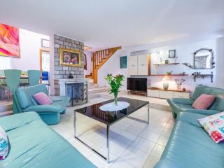 Villa Mia -Three-Bedroom Villa with Swimming Pool - Trsteno - 7