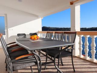 Apartments Villa Senija - Three Bedroom Apartment with Terrace and Sea View Rosemary - Blato - 9