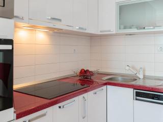 Apartment Lana - Superior Two-Bedroom Apartment with Terrace A1 ST - Supetar - 6