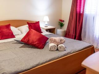 Apartment Maja's Style - Two Bedroom Apartment with Terrace and Garden View - Vela Luka (Vallegrande) - 2