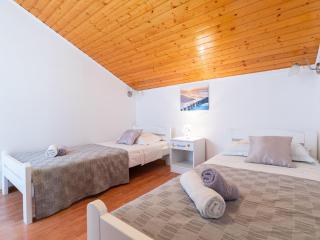 Apartment Maja's Style - Two Bedroom Apartment with Terrace and Garden View - Vela Luka (Vallegrande) - 4