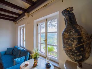 Villa Roza - One Bedroom with Swimming Pool - Splitska - 0
