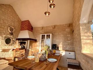 Villa Roza - One Bedroom with Swimming Pool - Splitska - 6