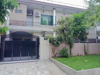 Welcome In Guest House - Islamabad - 9