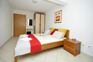 Apartments Villa Moonlight - Two Bedroom Apartment with Sea View Terrace Family - Trogir - 9