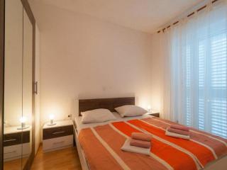 Apartment Stipic Omis - Three Bedroom Apartment with Terrace - Omiš - 2