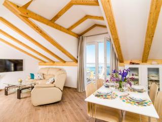 Apartments Knego - Two Bedroom Apartment with Balcony and Sea View - Mlini - 9