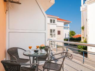 Apartments Island Beat - One Bedroom Apartment with Balcony and Sea View A7 ST - 0
