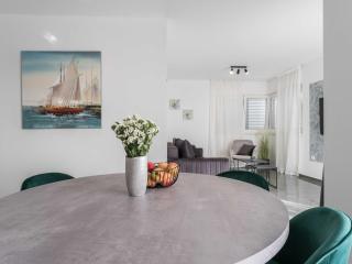 Luxury D Apartments - Luxury Two Bedroom Apartment with Terrace A2 - Bibinje - 5