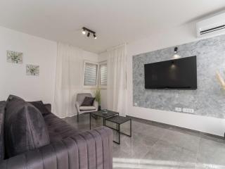 Luxury D Apartments - Luxury Two Bedroom Apartment with Terrace A2 - Bibinje - 8