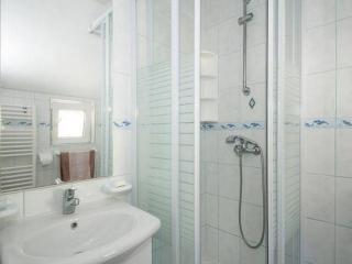 Bertie's Lodge - Standard Two Bedroom Apartment with Balcony and Sea view A0 - Smokvica - 2