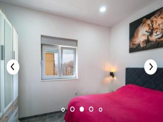 Apartments Andrea - Three Bedroom Apartment with Shared Swimming Pool - 4