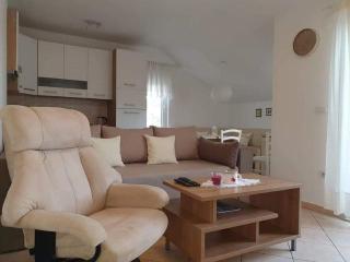 Apartment Majer - One-Bedroom Apartment with Balcony - Mokošica - 6