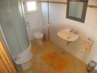 Apartments Paloc - Standard One-bedroom Apartment with Balcony uti - 6