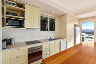 Stonier House - Walk to Bar Beach - Merimbula - 3
