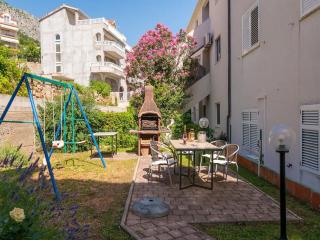 Apartment Tomas with balcony and sea view - Omiš - 0
