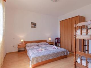Seafront Apartments Olivera-One Bedroom Apartment with Balcony and Sea View Ante - Vela Luka (Vallegrande) - 4