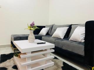 Lavender Cozy apartment - Namugongo - 8