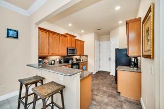 Last Minute Disney Getaway! Private Pool, Hot Tub & Games Room. Book Now! #53231 - Kissimmee - 1