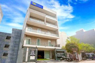 FabHotel Aerosky - Nr Yashobhoomi Convention Centre - Nuova Delhi - 0