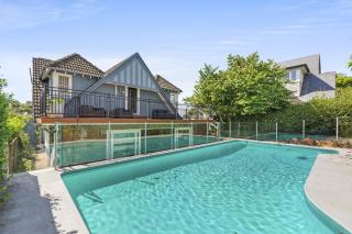 Poolside Stay - Close to Taronga Zoo & Luna Park - Sídney - 9