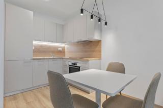 Pilot Apartment - With parking - Bratislava - 8
