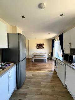 Enyo House Brentford London - Brentford - 1