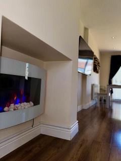 Enyo House Brentford London - Brentford - 4