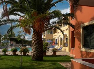 Katerina Pool Apartments - Akharavi - 5