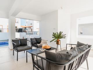 Sanders White Mountains Pool Villas - Paphos - 8