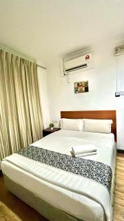 Switz Paradise Hotel - 5 minute walk to Centre Point and 10 minute walk to waterfront- - Kota Kinabalu - 8
