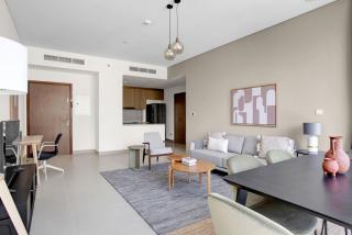 Blueground 5242 Tower pool elev garage DXB-921 - 8