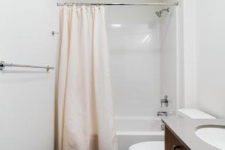 Blueground Central Dist gym yoga theater SEA-740 - 1