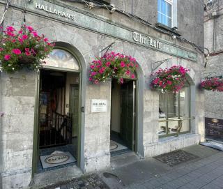 Hallahan's - Ballina - 0