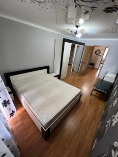 Rent&Live large apartment - Chişinău - 8